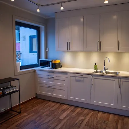 Toppleilighet Med Utsikt I Sentrum Nord Tromsø Buitenkant foto