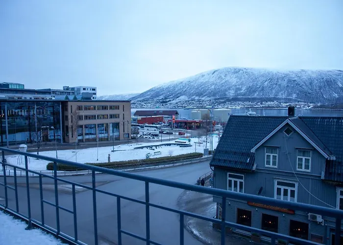 Toppleilighet Med Utsikt I Sentrum Nord